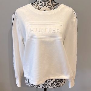 Hunter, black and white sweatshirt